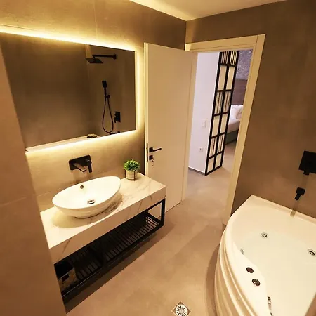 K58 Luxury Apartment Monastiraki Metro Station Acropolis Jacuzzi Athens Exterior photo