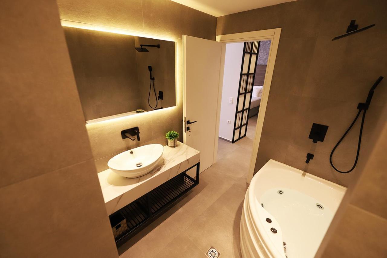 Apartment K58 Luxury Monastiraki Metro Station Acropolis Jacuzzi *