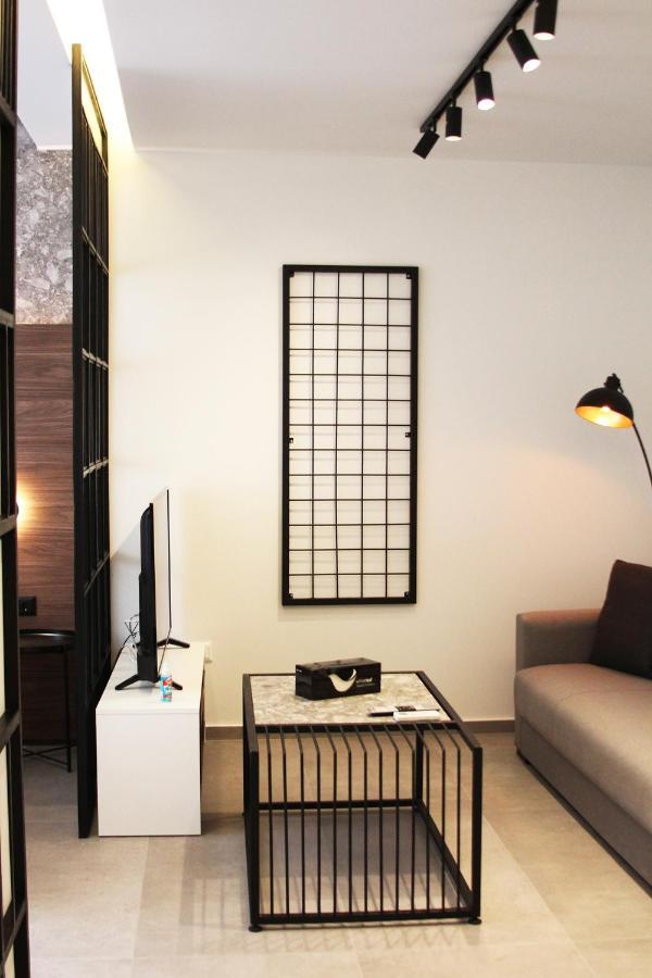 K58 Luxury Monastiraki Metro Station Acropolis Jacuzzi Apartament